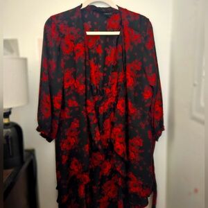 Floral wrap-aeound blouse